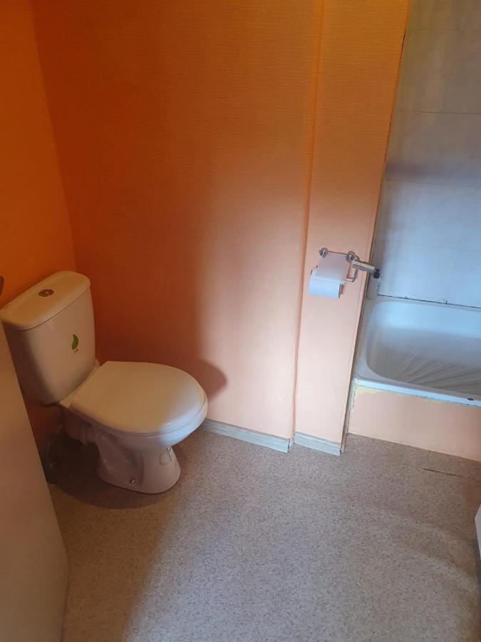 Ukstina Ielas Apartamenti Liepāja Exterior foto